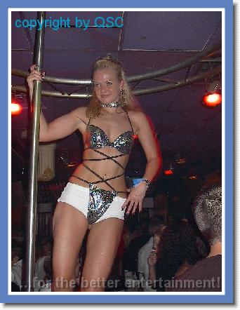 gogo girls boys dance_0000073.jpg